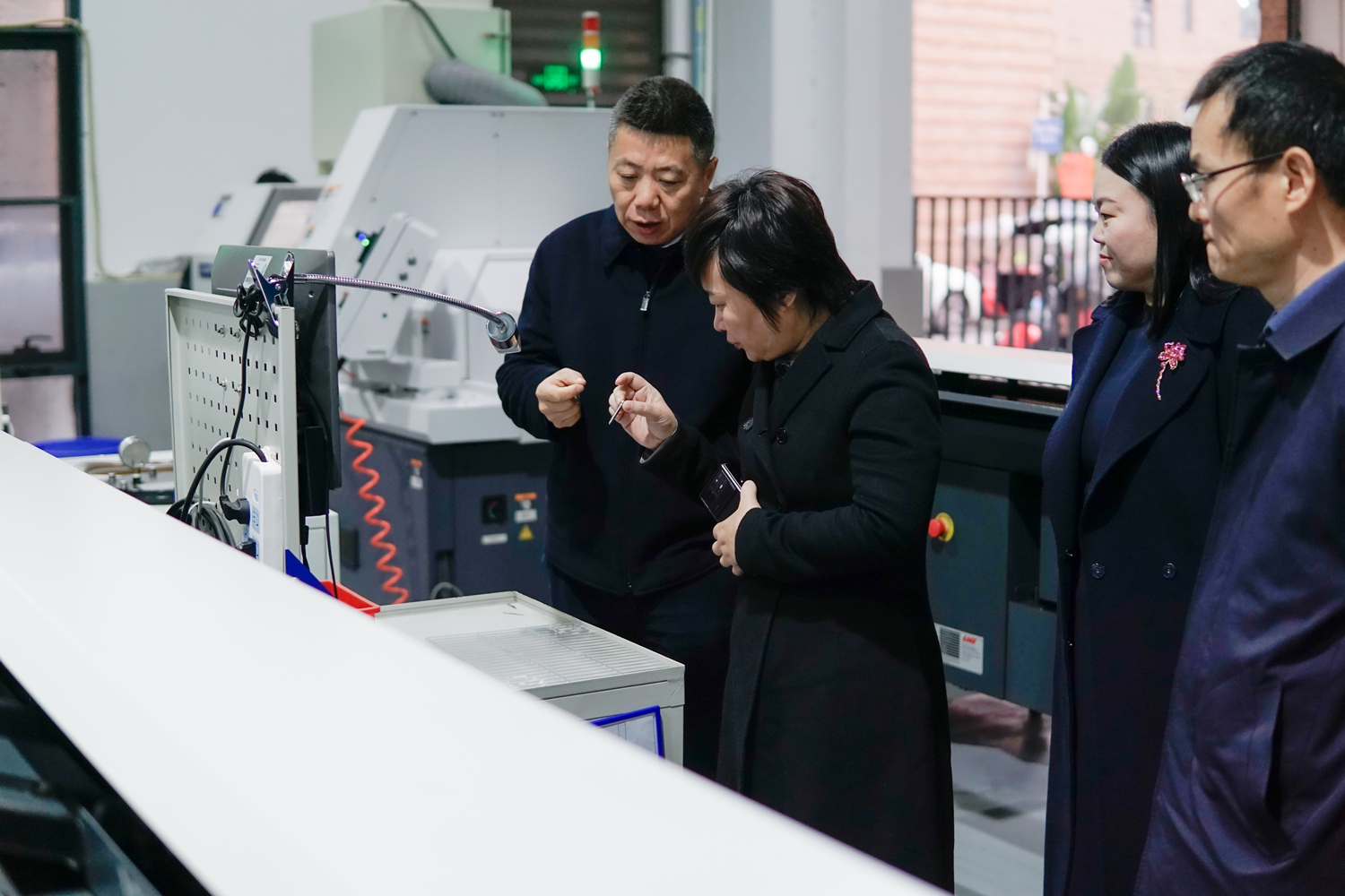 市醫(yī)保局專題調(diào)研組一行蒞臨富沃思參觀指導(dǎo)